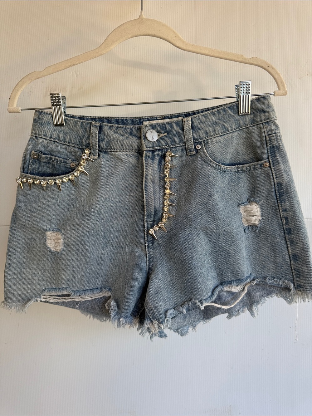 Banjara Distressed Jewel Embellished Denim Jeans Shorts Size 27
